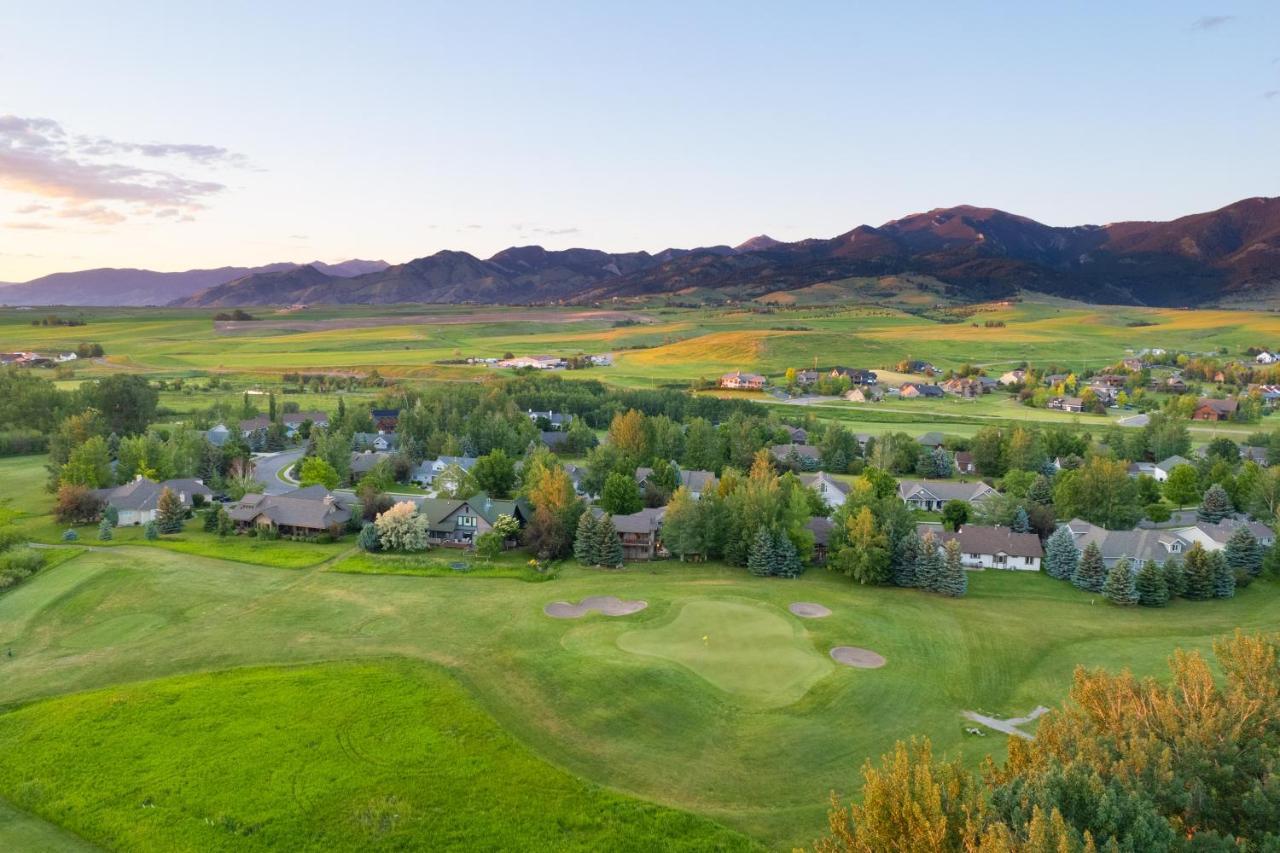 Adventures From Bozeman'S Perfect Location Hotel Exterior photo